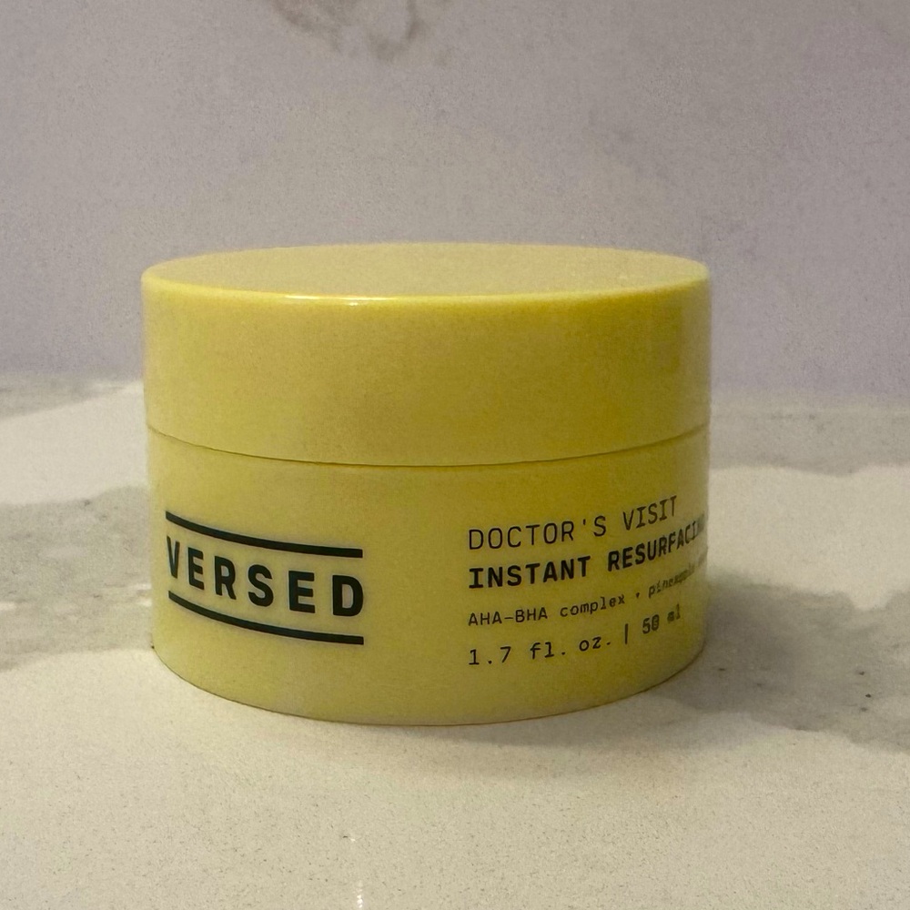 NEW Versed Doctor’s Visit Instant Resurfacing Mask Peel